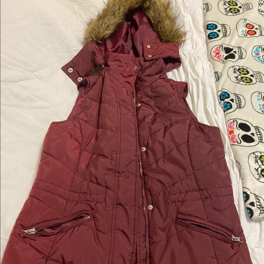 Burgendy vest with fur hood